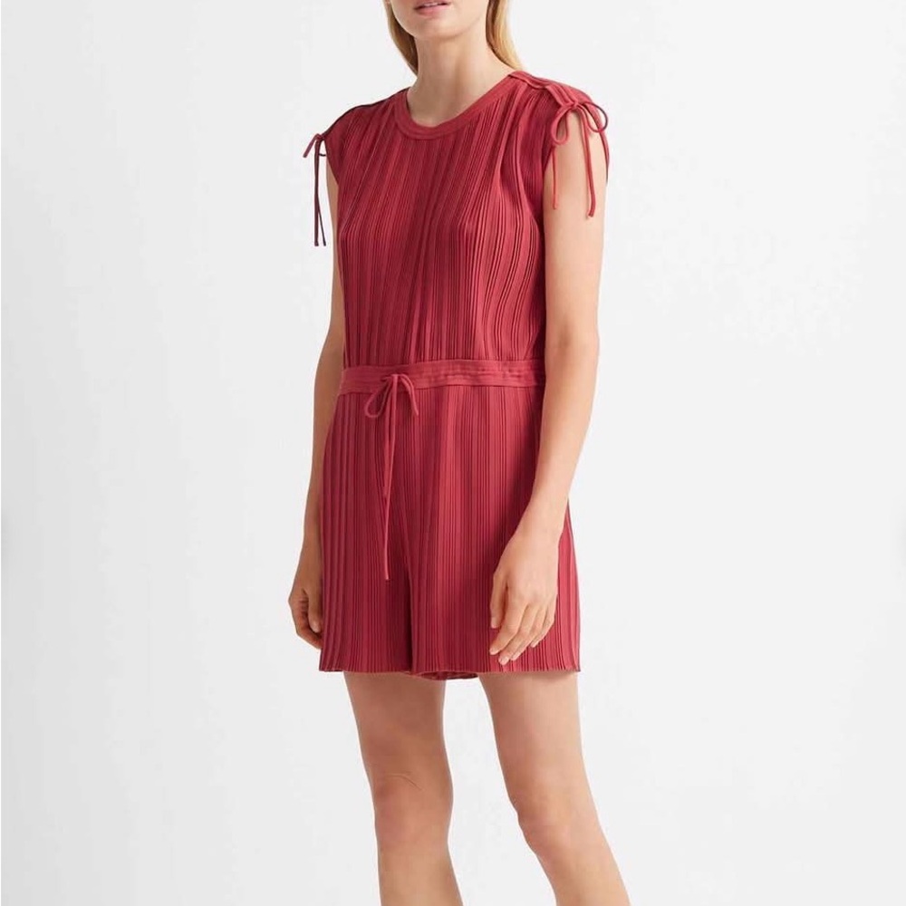 Club Monaco Burgundy Boxy Elegant Red Pleated Chiffon Romper Jumpsuit